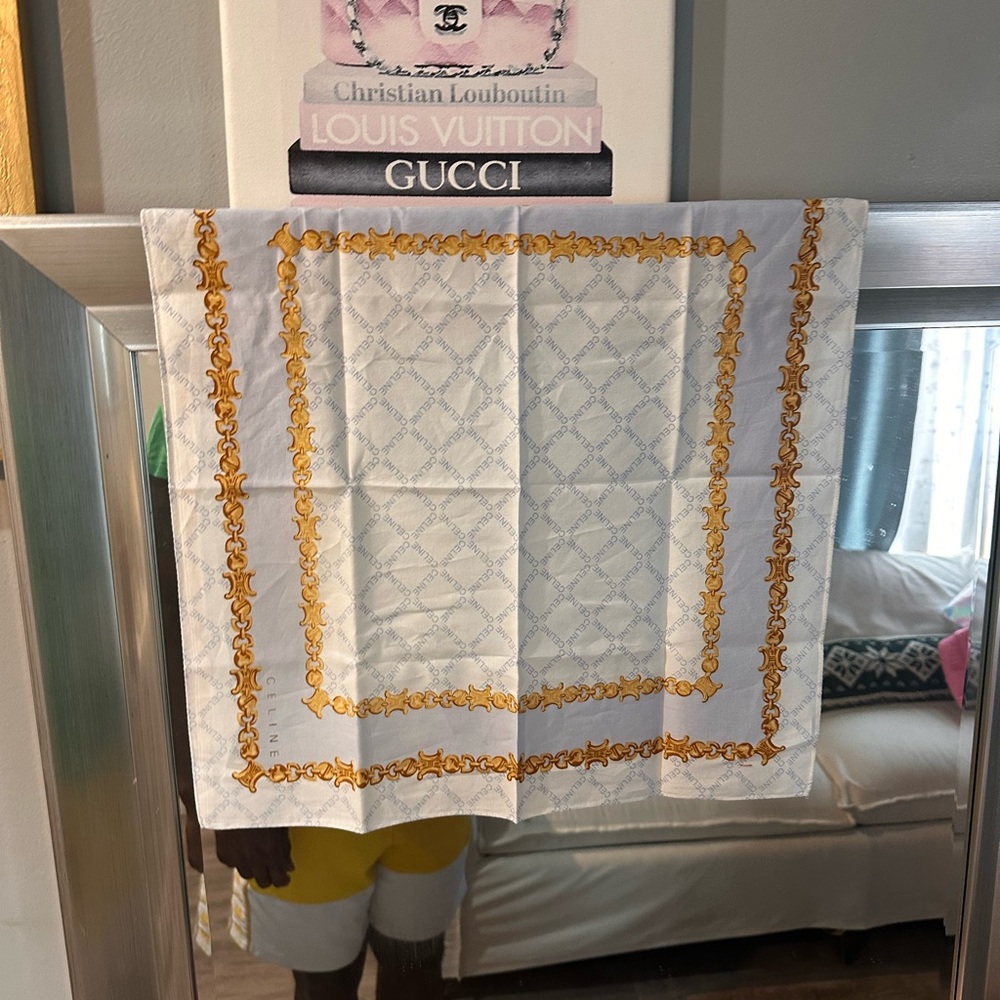 White and Gold Patterned Scarf
